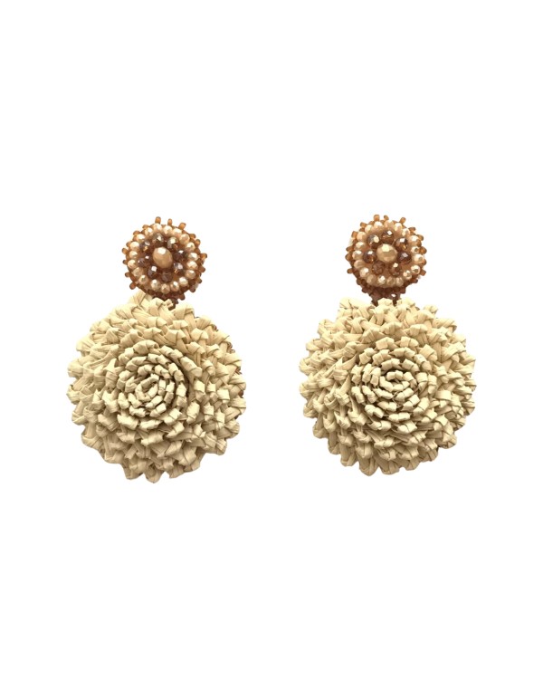 Pendientes en forma de flor con fibras y piedras