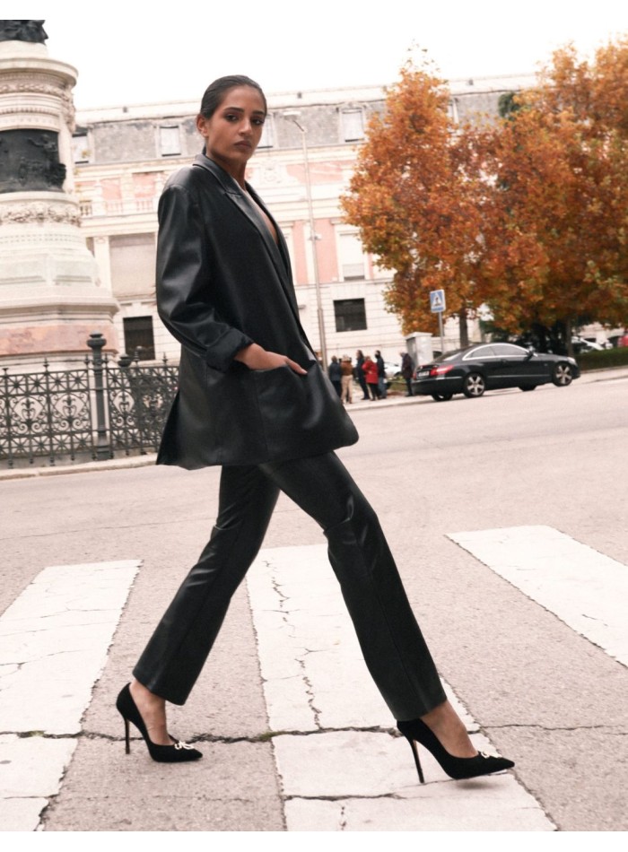 Chaussures de soirée en daim noir avec boucle...