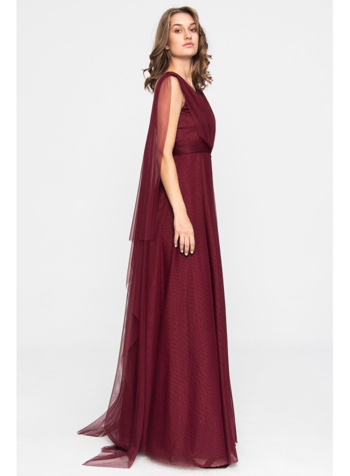Vestido largo de tul burdeos con abertura lateral