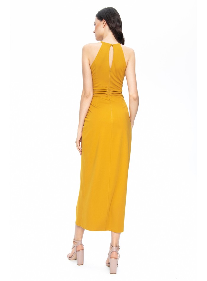 Vestido midi amarillo mostaza de corte...