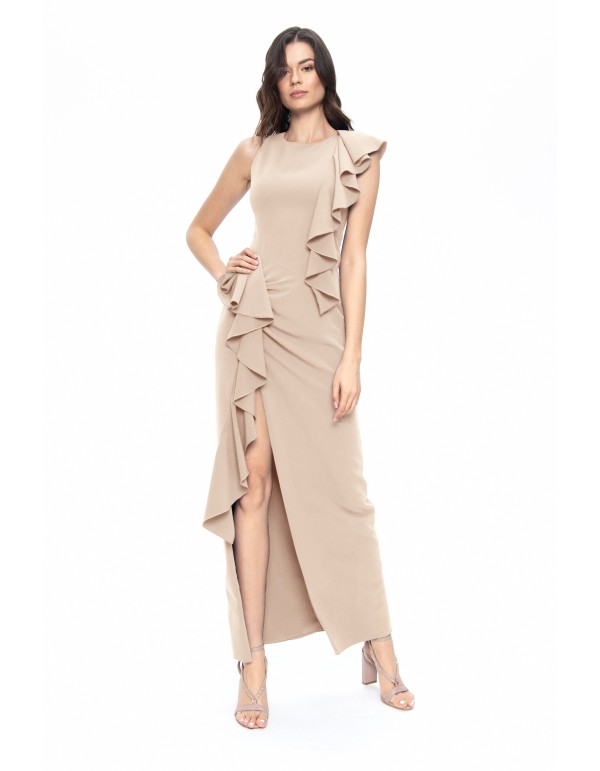 Robe longue beige à volants asymétriques et fendue