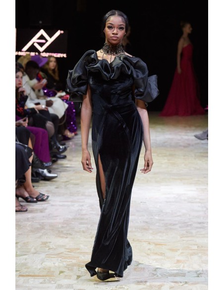 Black long party dress with volume and slit