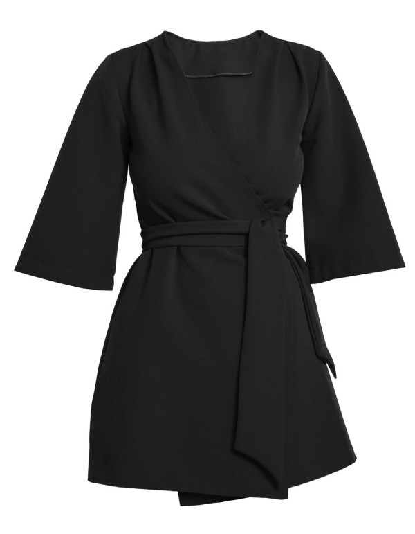 kimono negro con cinturón para invitadas 2