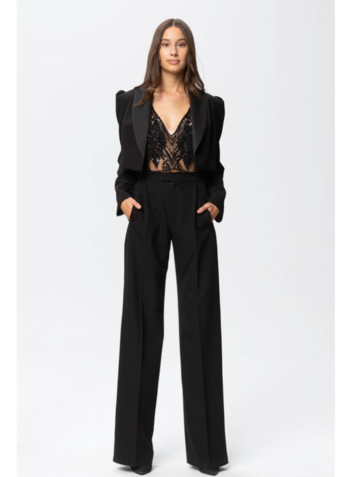 Blazer cropped negra de manga larga con efecto...