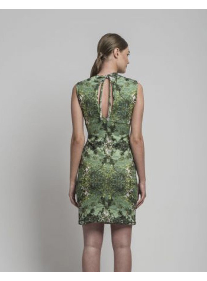 vestido de fiesta verde con estampado en INVITADISIMA