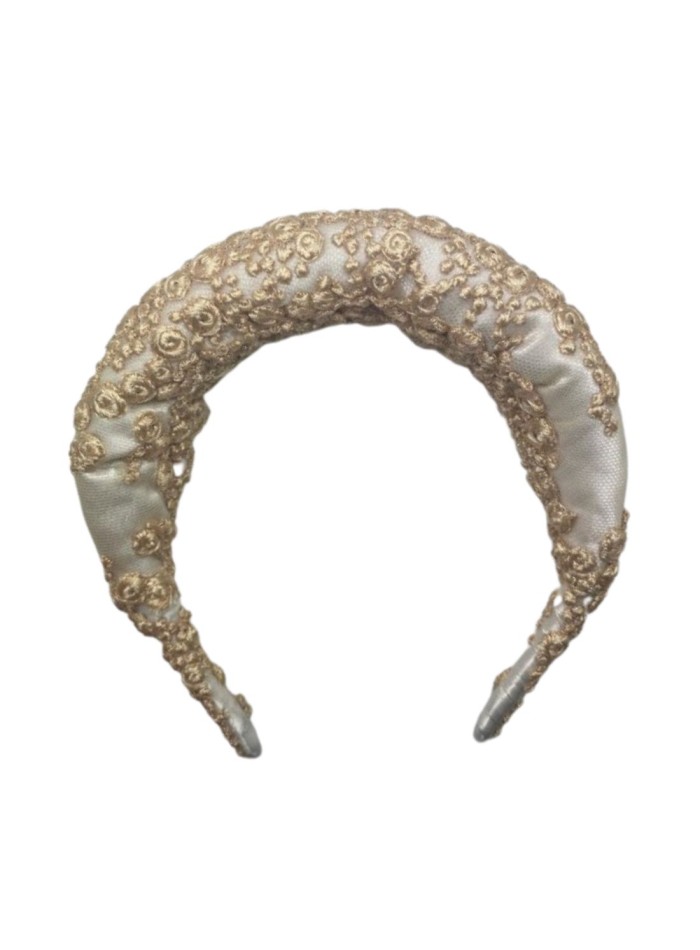 Diadema de novia cruda acolchada con bordado dorado