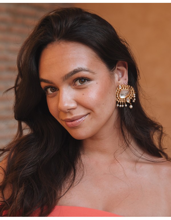 Pendientes de fiesta XL dorados con perlitas blancas