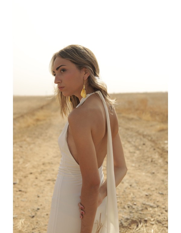 Short dress with lace-up neckline and open back 2