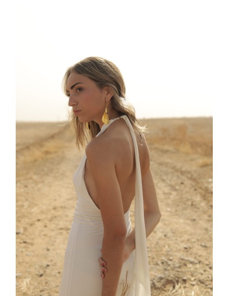 Robe courte avec encolure à lacets et dos ouvert