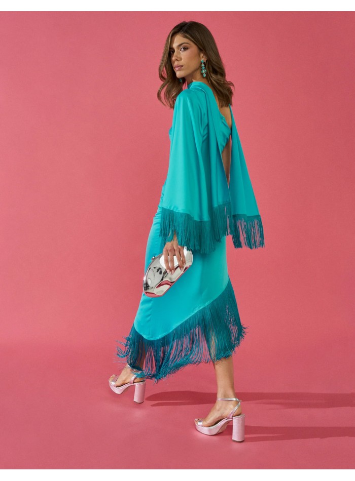 Robe asymétrique avec franges décoratives