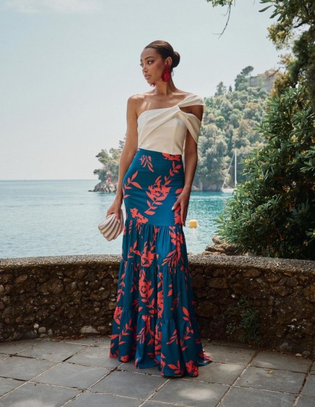 Top de fête blanc avec doubles bretelles asymétriques et fronces