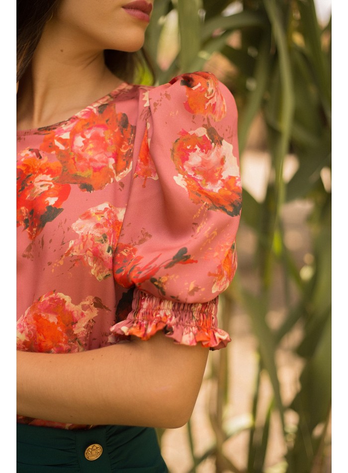 Blusa estampado floral con manga corta abullonada