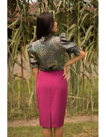 Camisa estampado tropical satinado con manga corta