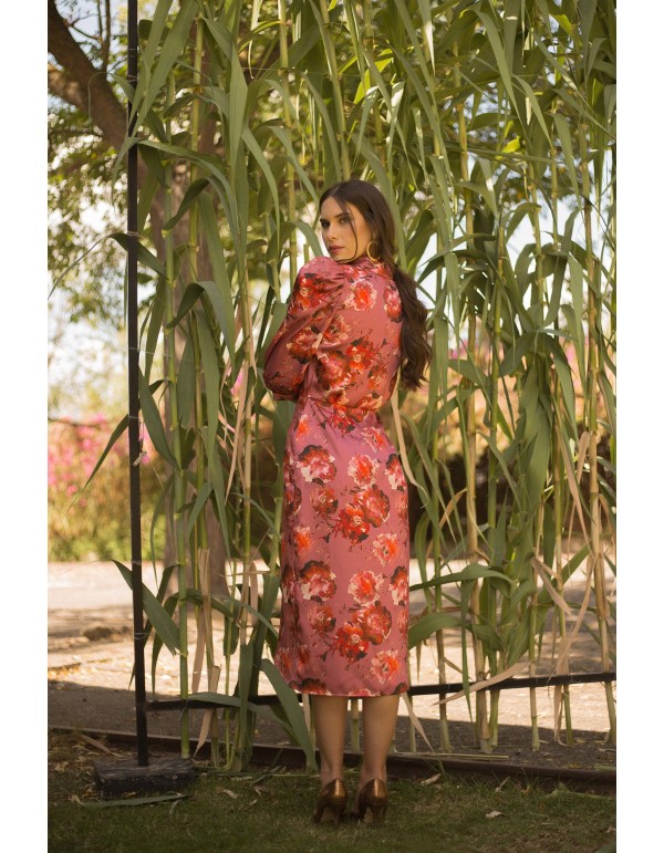 Vestido de fiesta midi con corte cruzado y cuello esmoquin