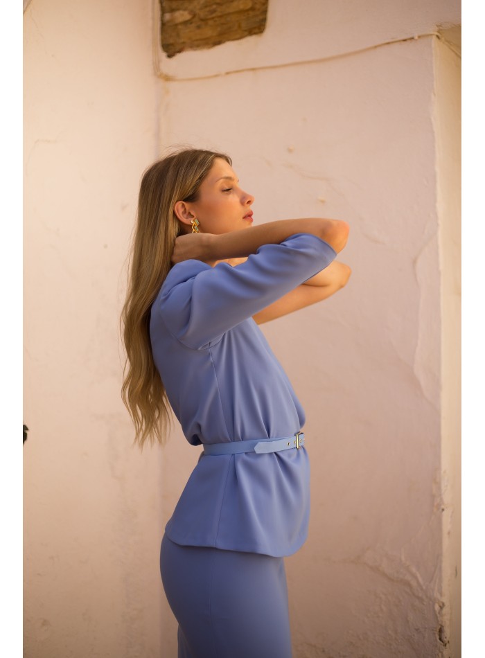Two-piece set with asymmetrical top and straight skirt blue