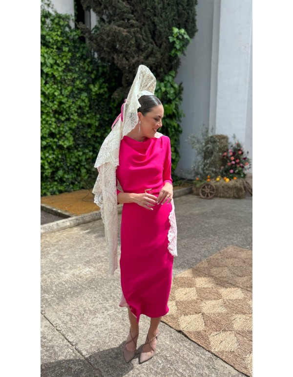 Midi party dress with french sleeves and shoulder pads 2