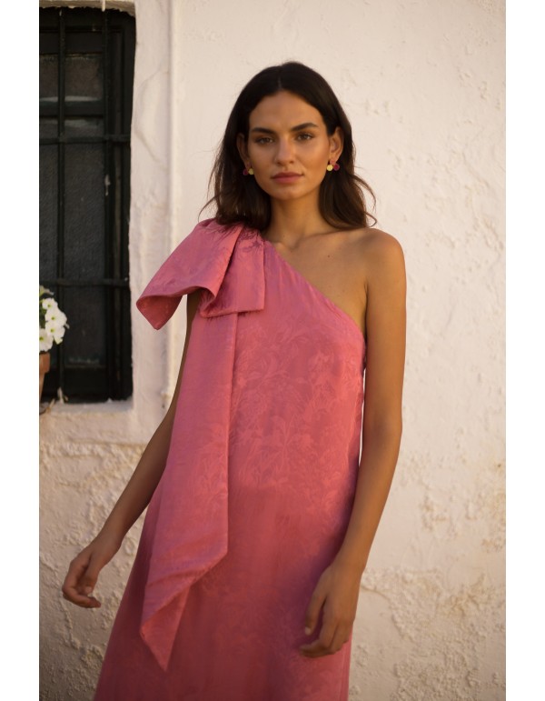 Long dress with ruffle and maxi bow on the shoulder