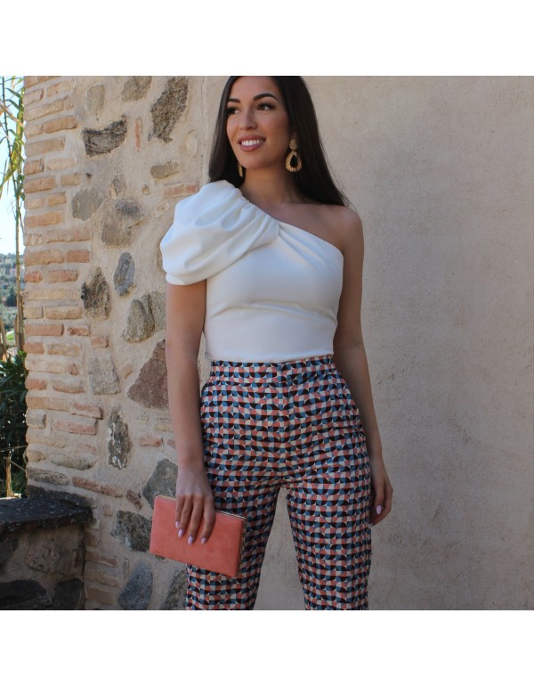 Top de fête blanc à encolure asymétrique et drapé sur... 2