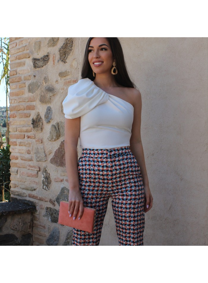 Top de fête blanc à encolure asymétrique et...