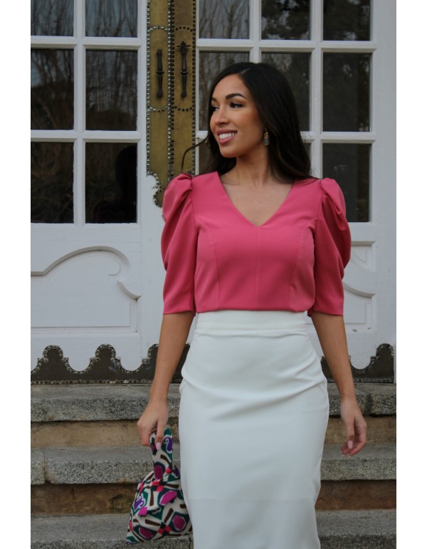 Coral party top with puffed sleeves and V-neckline 2