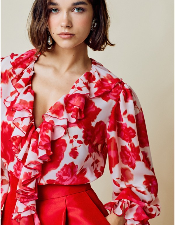 Printed blouse with flowing fabric and flounce detail