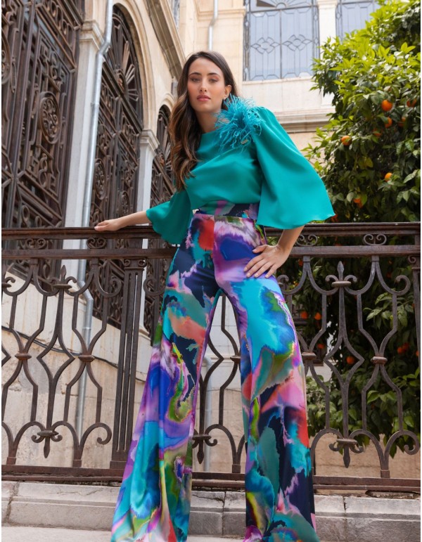 Conjunto blusa manga francesa y pantalón largo estampado