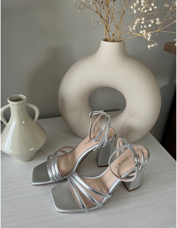 Silver party sandal with straps 2