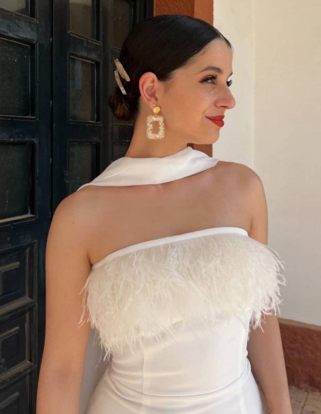 Long party dress with strapless neckline and feathers - Zaira di Vielma