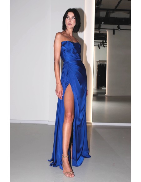 Electric blue party dress with side slit and strapless neckline