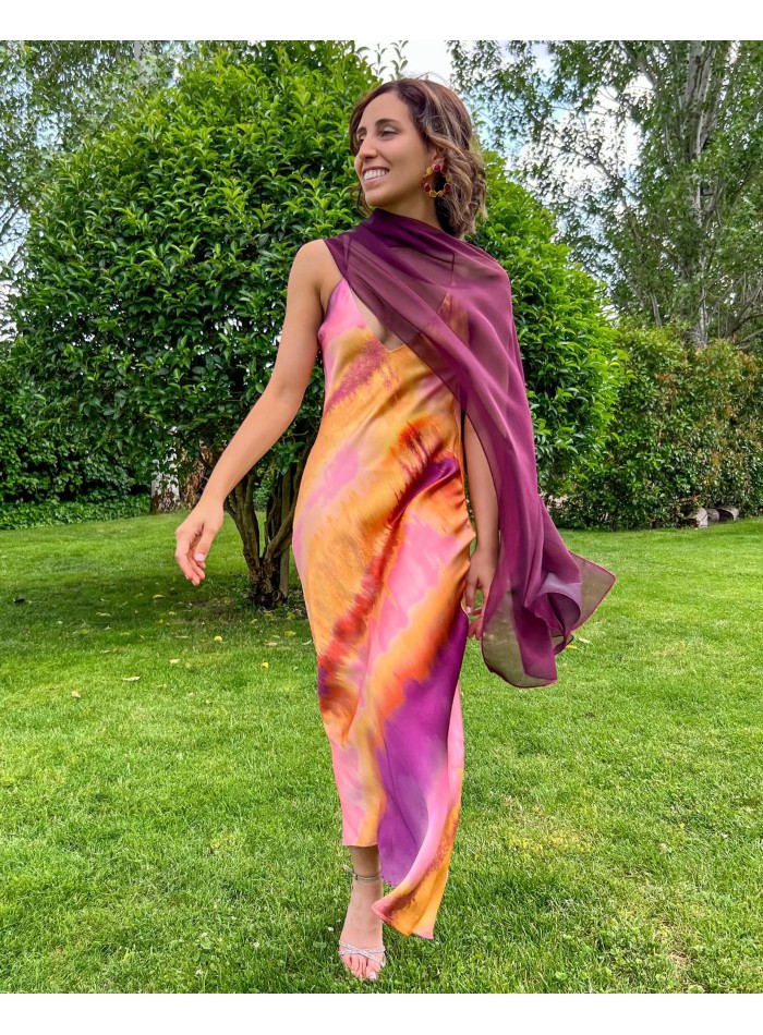 Long layer in cationic wine gauze with double...