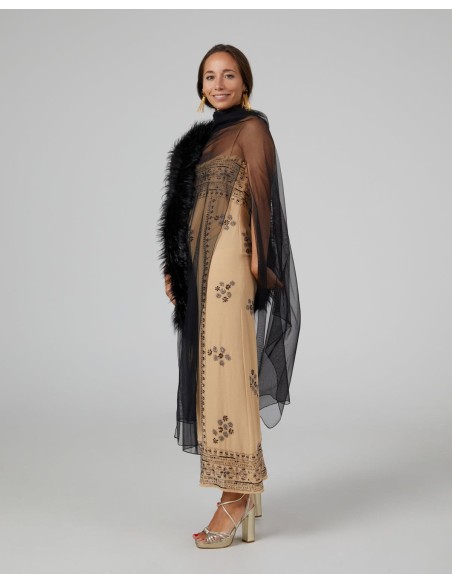 Longue cape de fête en tulle noir avec fentes latérales