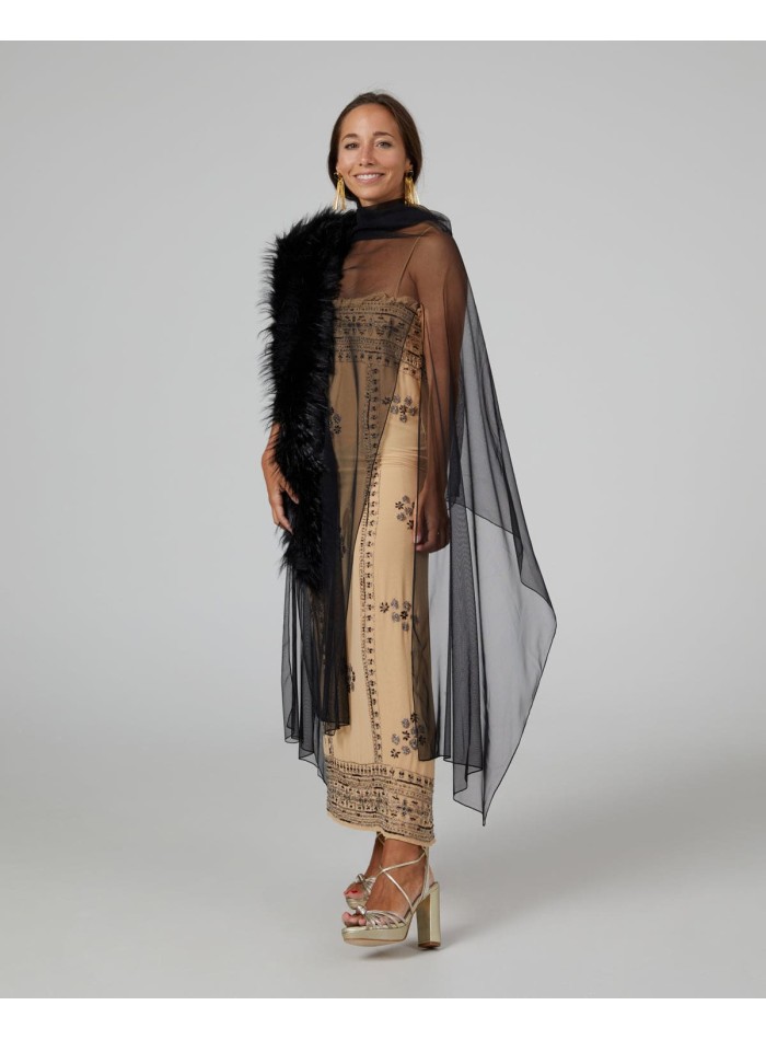 Longue cape de fête en tulle noir avec fentes...