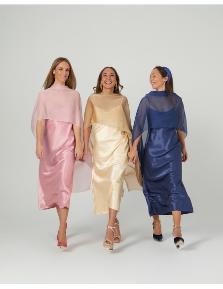 Cape midi rose pâle en mousseline de soie cationique et double fil