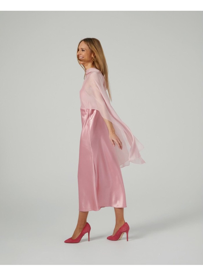 Long layer in light pink cationic chiffon with...