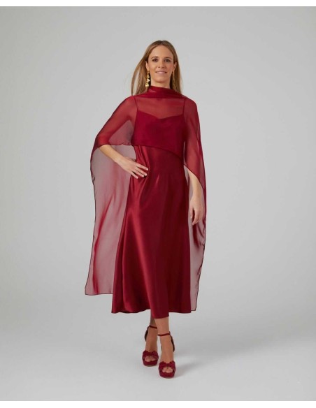 Maroon midi cape in cationic chiffon and double thread