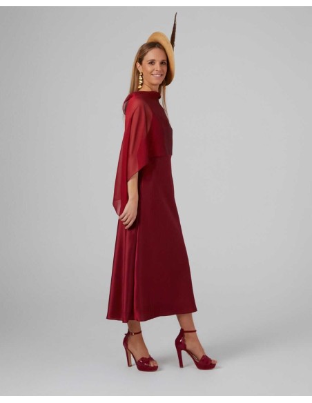 Maroon double-strand cationic chiffon cape