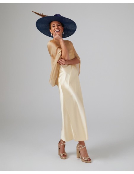 Multi-position short party cape in golden chiffon