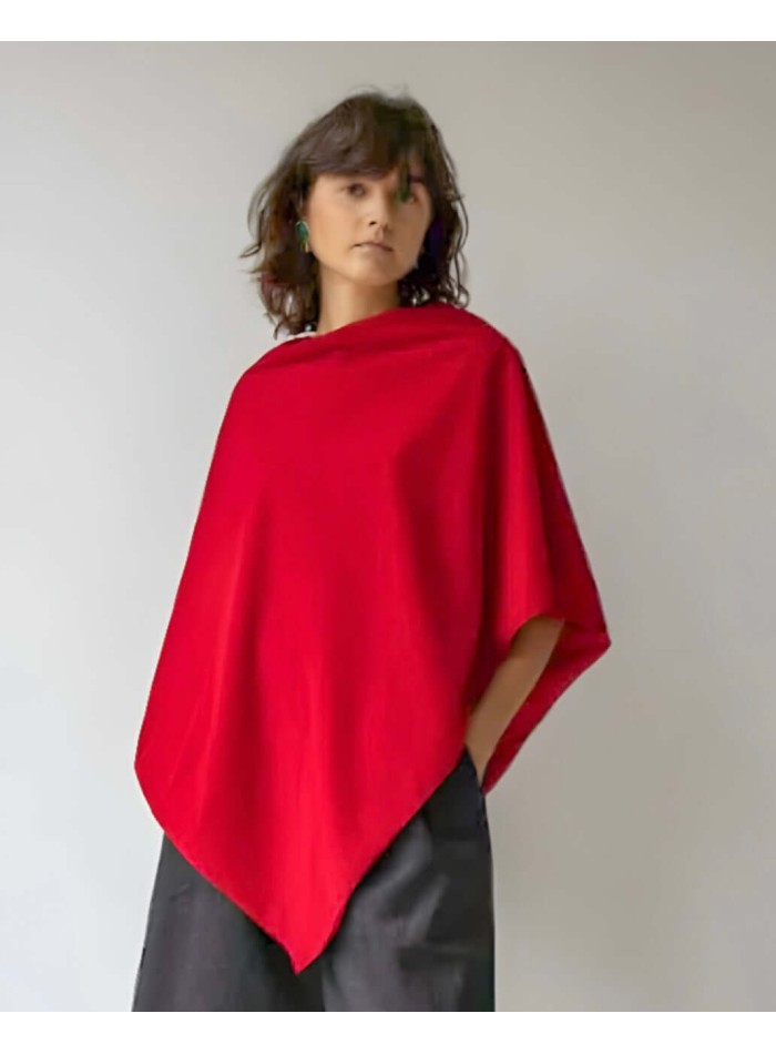 Poncho court en velours rouge