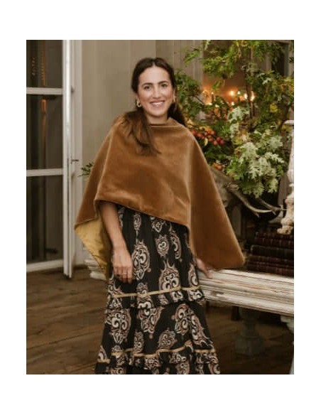 Reversible brown short velvet poncho