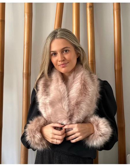 Party collar stole in nude fur