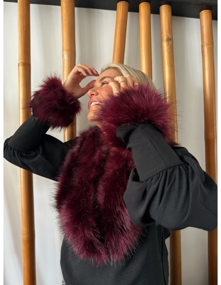 Holiday stole-collar in cherry hair