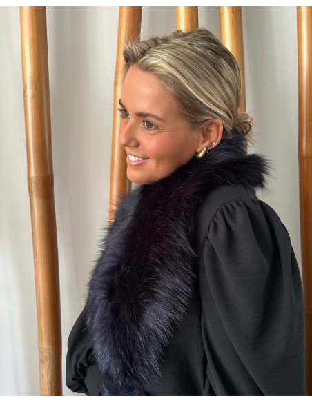 Étole de soirée en cheveux courts bleu nuit