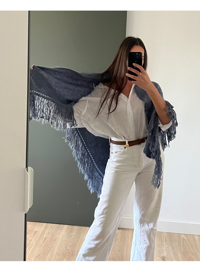 Poncho de flecos azul claro multiposición