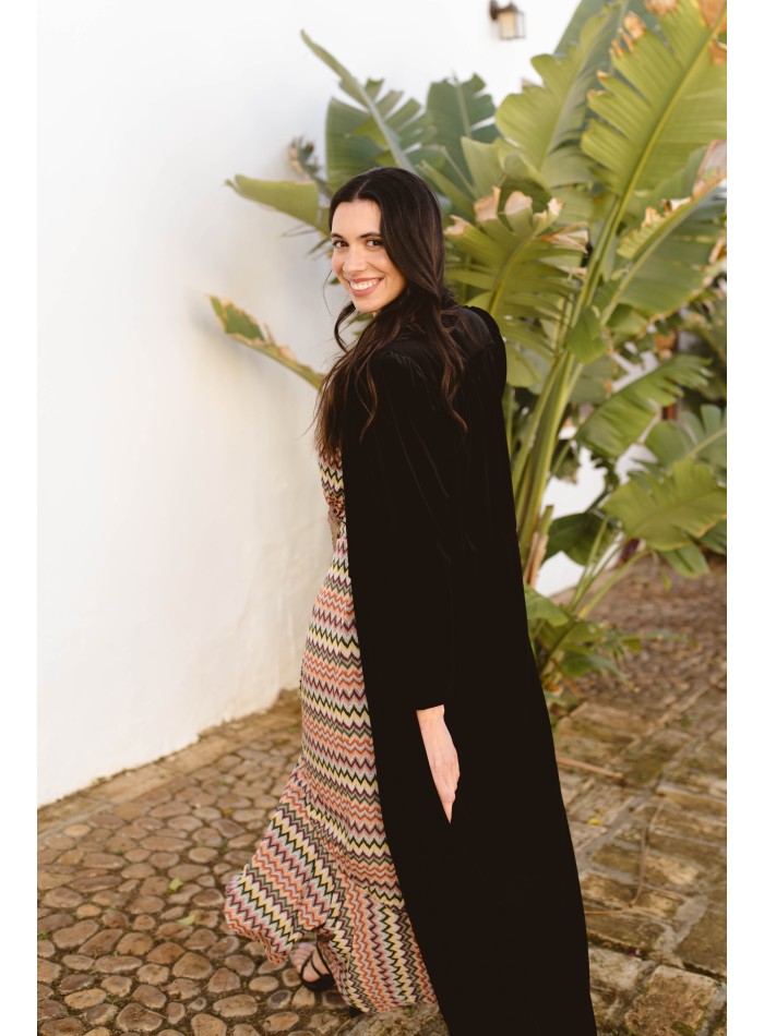 Manteau midi en velours noir à manches longues