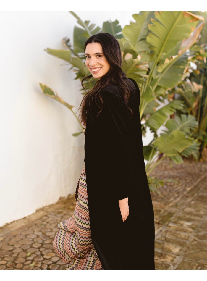 Black velvet midi coat with long sleeves