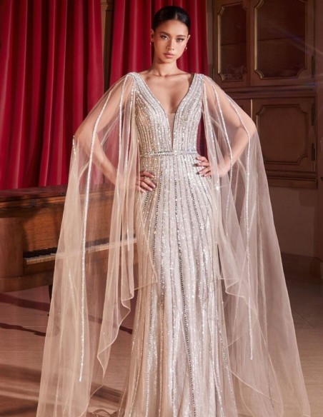 Robe de bal à manches superposées ornée de strass