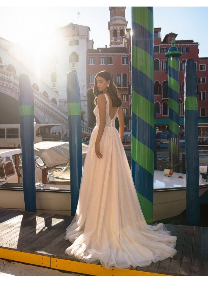 Robe longue de mariage ivoire avec décolleté en...