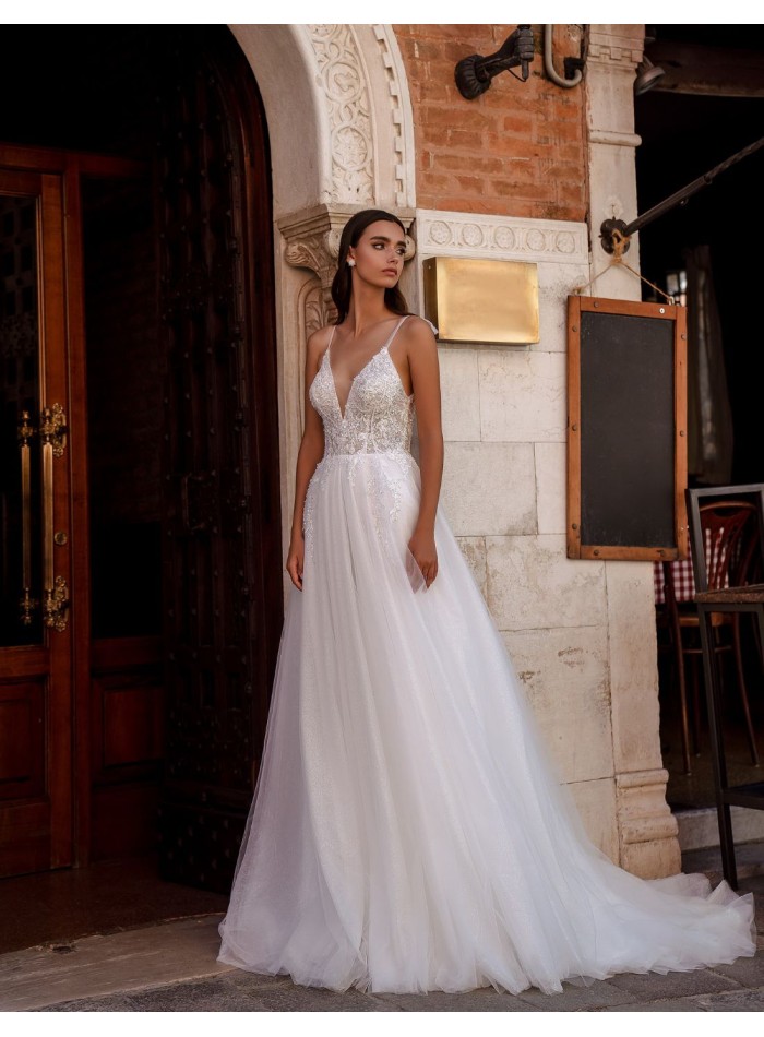 Robe longue de mariage avec bretelles et jupe...