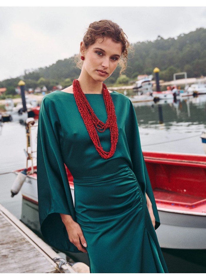Robe de soirée midi avec encolure bateau et...