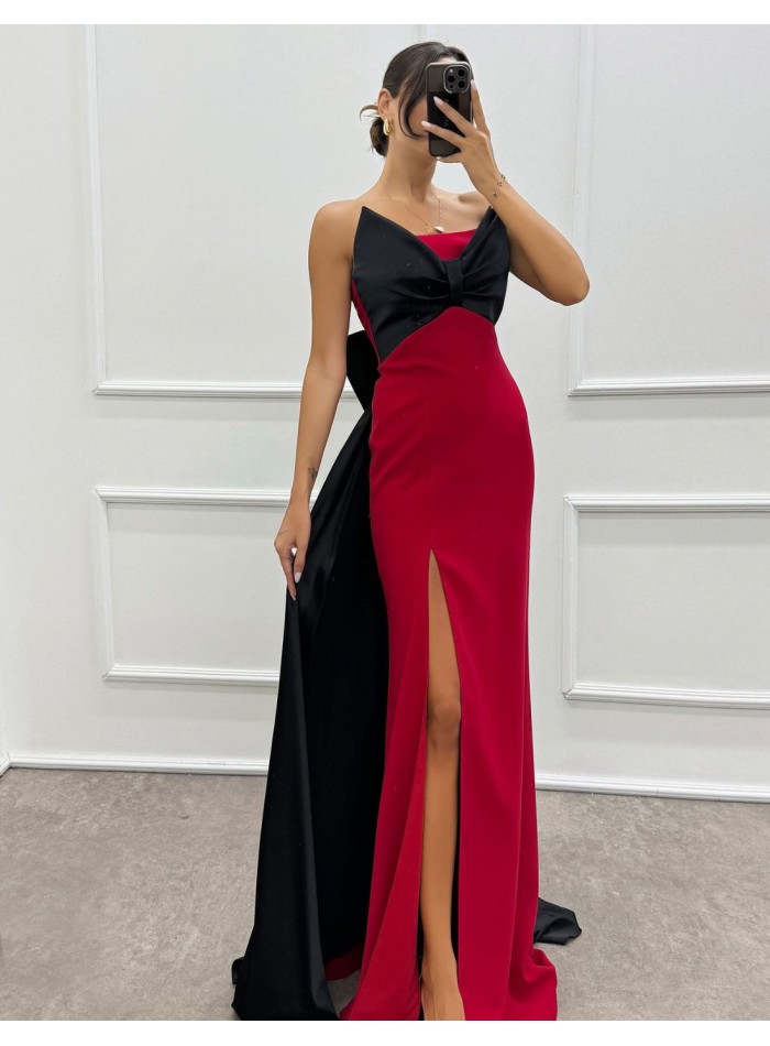 Maxi party dress with bow neckline and train